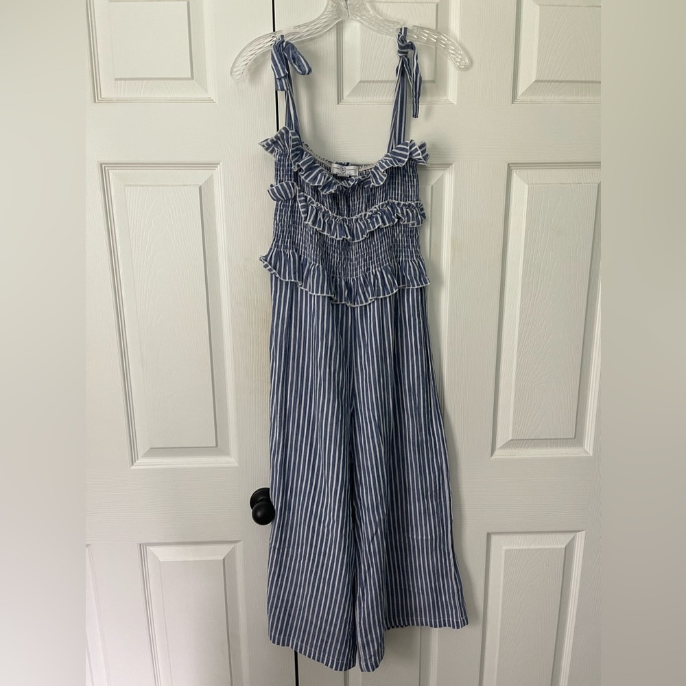 Super cute jumpsuit